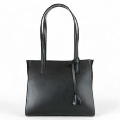 Alternative view of ΤΣΑΝΤΑ ΩΜΟΥ